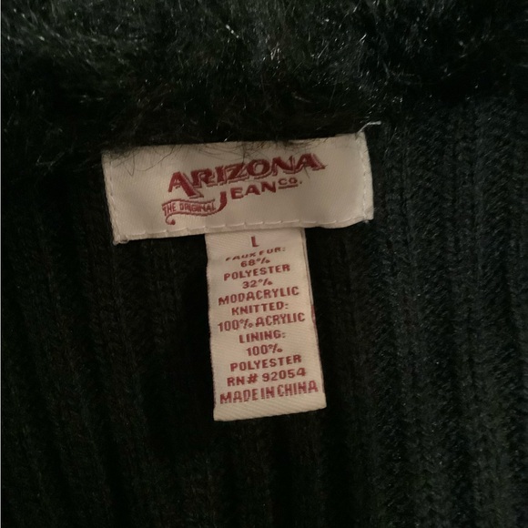Arizona Jean Black Faux Fur Cable Knit Vest Size Large (Runs Small) - Picture 10 of 14